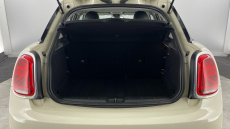 MINI Hatchback 1.5 Cooper Classic 5dr Auto Petrol Hatchback